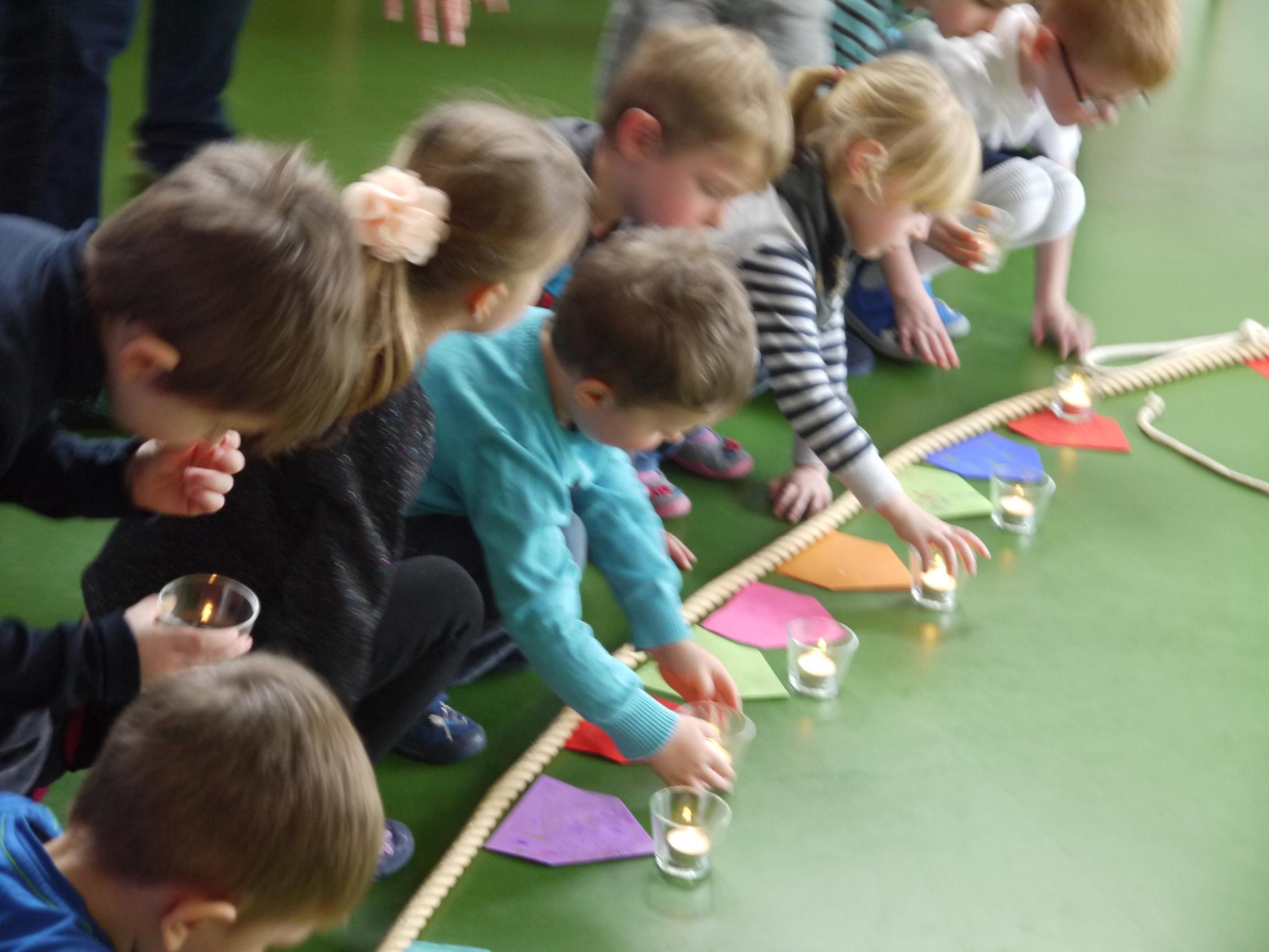 Maria Lichtmess im Kindergarten