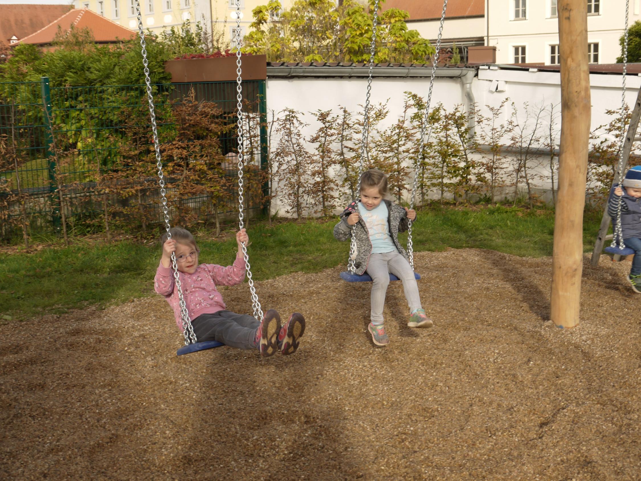 Neue Schaukel