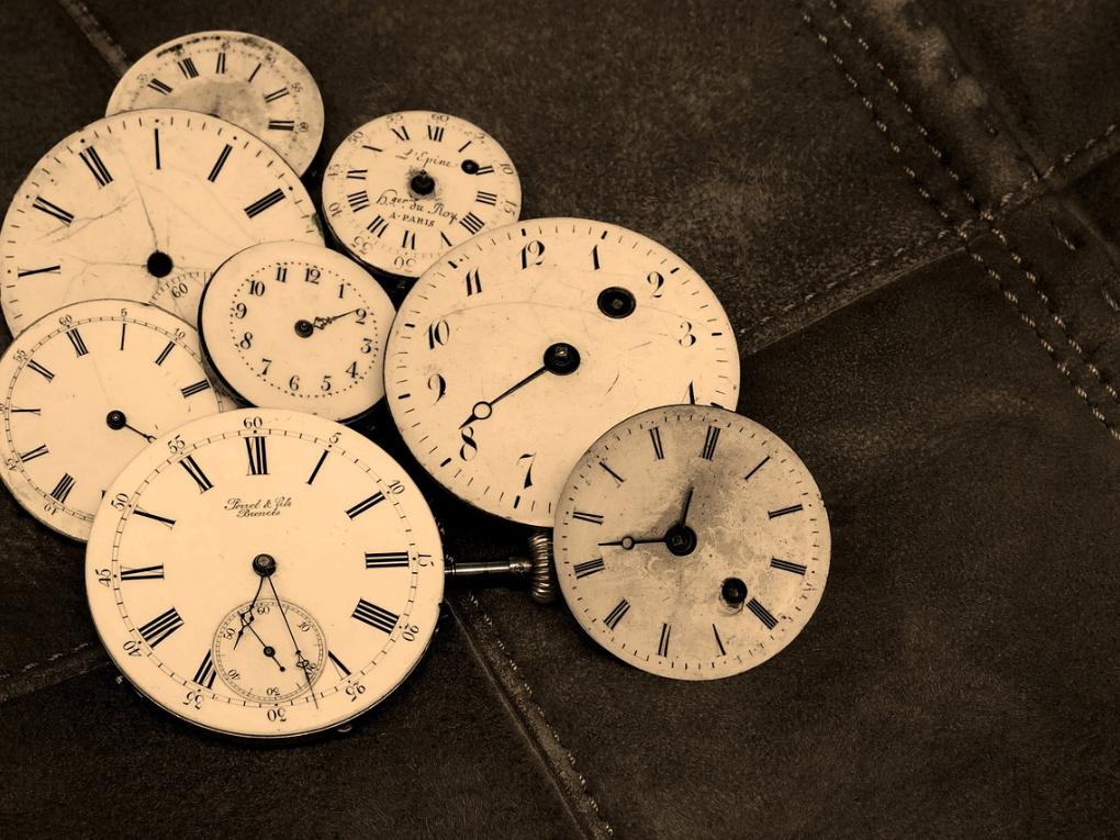 Uhr